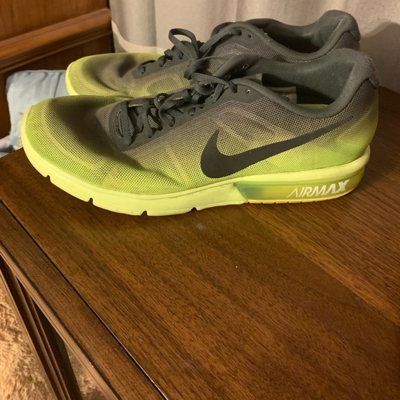 Shoes - Picture 2 of 2